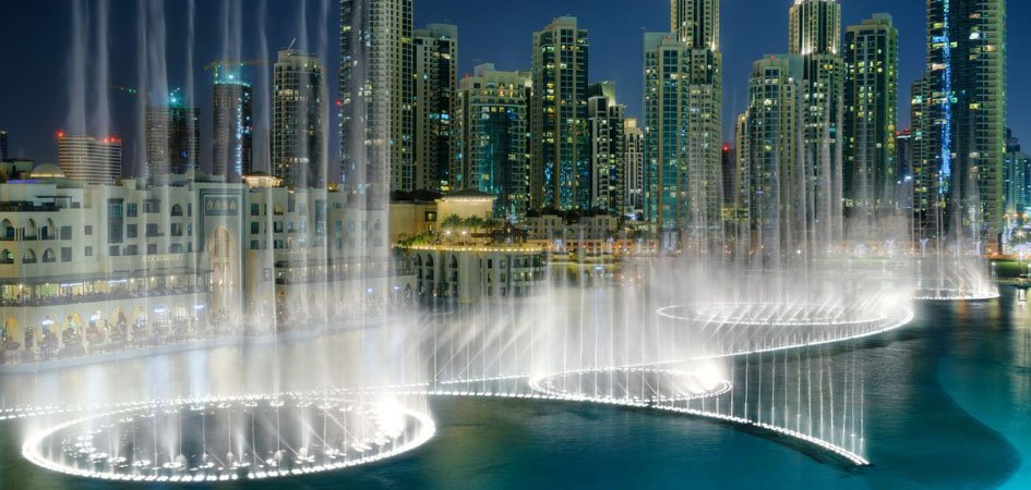 The Dubai Fountain: Show Secrets, Timings, Music, and  Things Know Before Your Visit